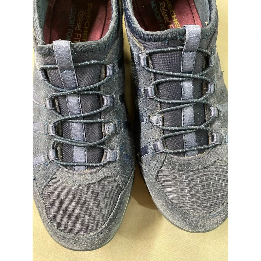 Skechers‎ Relaxed Fit Memory Foam Navy Blue Comfort Walking Shoes Womens 7.5